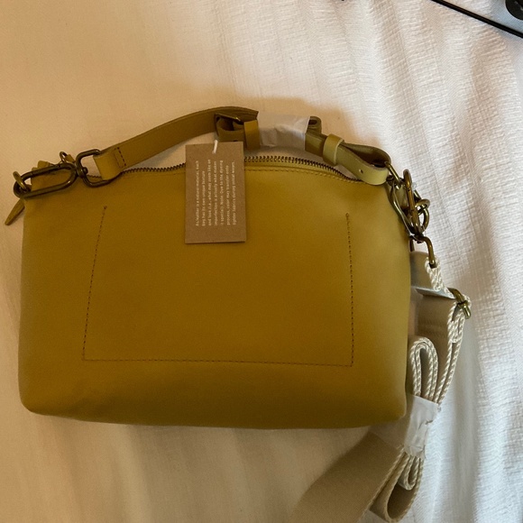 The Leather Carabiner Crossbody Sling Bag Gilded Moss NWT - Picture 9 of 11